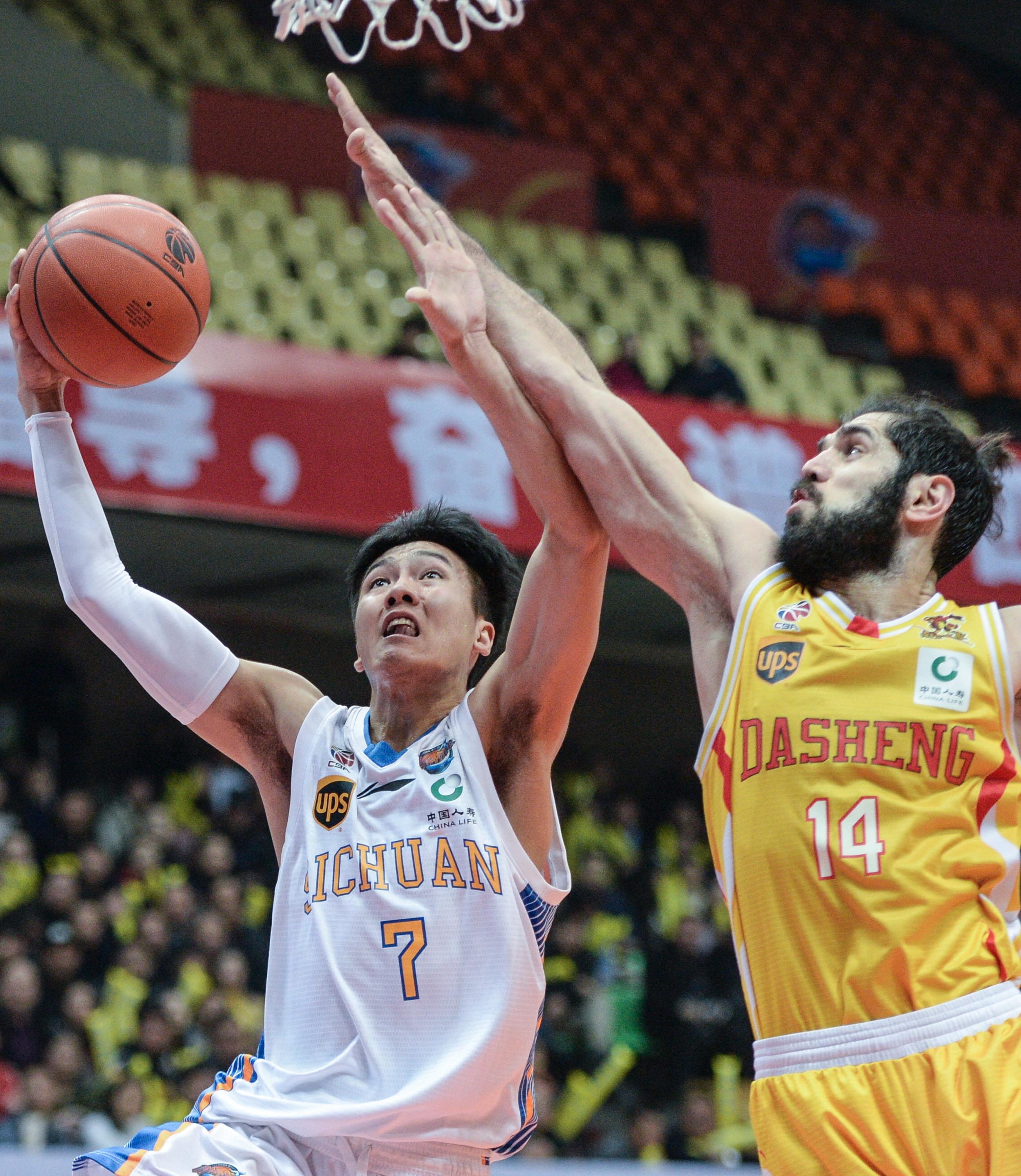 关于cba四川对南京的比分预测的信息