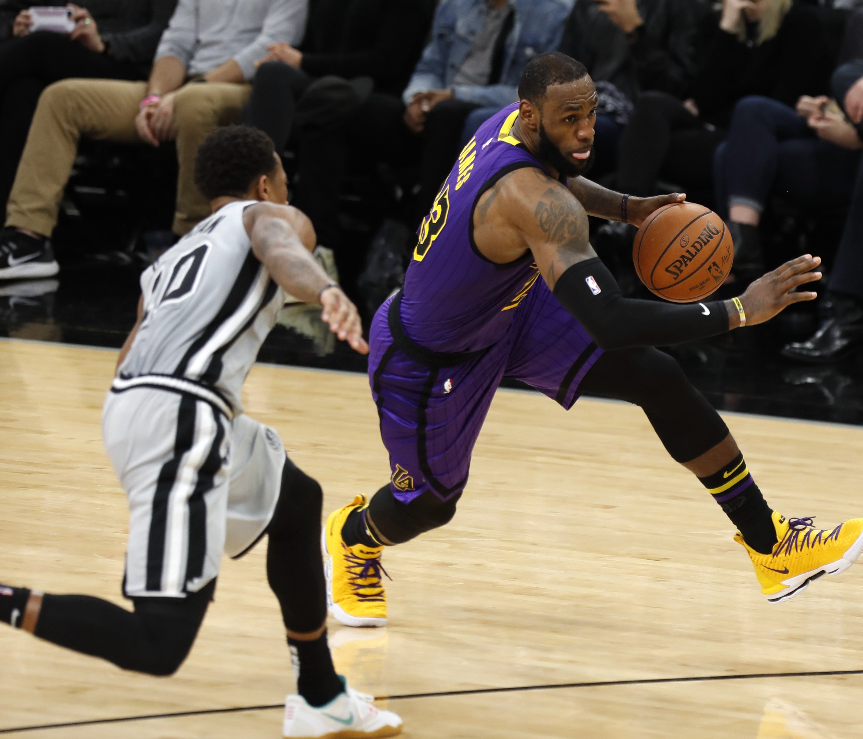 nba直播视频直播app_(nba直播视频直播免费观看)