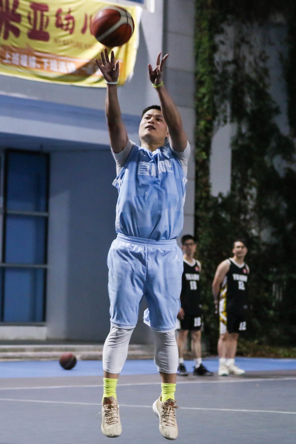 98直播吧篮球直播回放_(98直播吧nba在线直播)  第1张