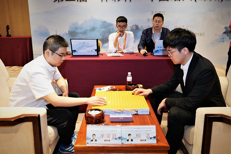 包含cctv5cba解说员口吃的的词条