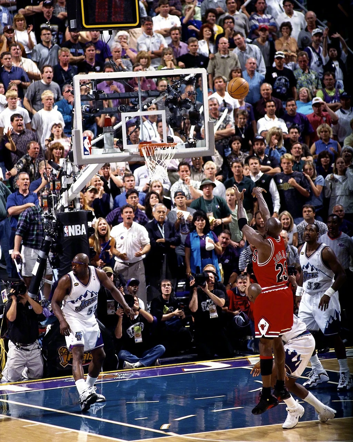 nba比赛录像回放98_(nba比赛录像回放直播吧)