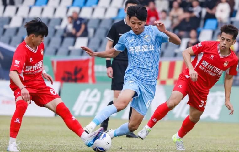 申花全队涨跌情况:刘诚宇杨皓宇上涨米内罗涨幅最大的简单介绍 第2张 申花全队涨跌情况:刘诚宇杨皓宇上涨米内罗涨幅最大的简单介绍 第2张