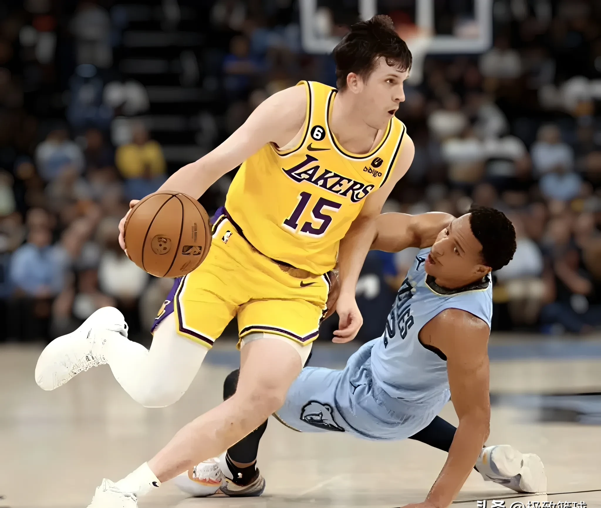 湖人明日将战黄蜂鲍尔和詹姆斯确定缺阵 第2张 湖人明日将战黄蜂鲍尔和詹姆斯确定缺阵 第2张