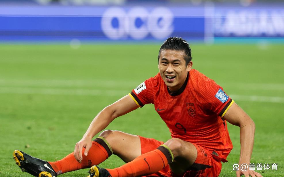 关于记者夸赞张玉宁支点能力进球被吹的信息  第1张