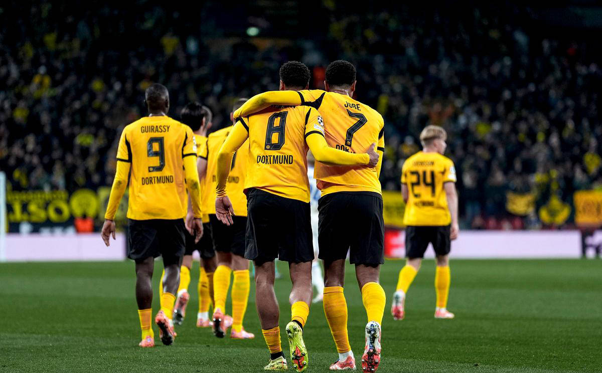 德国杯法兰克福VS多特蒙德比赛预测大黄蜂客战强敌的简单介绍  第2张