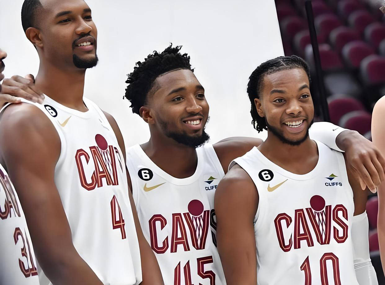 NBA-G:克利夫兰剑客VS大急流城黄金的简单介绍