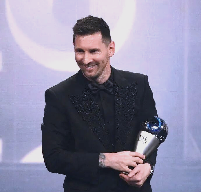 梅西荣膺FIFA赛事历史射手王国际足联官方祝贺的简单介绍  第1张