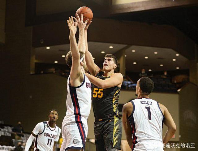 关于NCAA:芝加哥洛约拉大学VS北爱荷华大学的信息  第1张