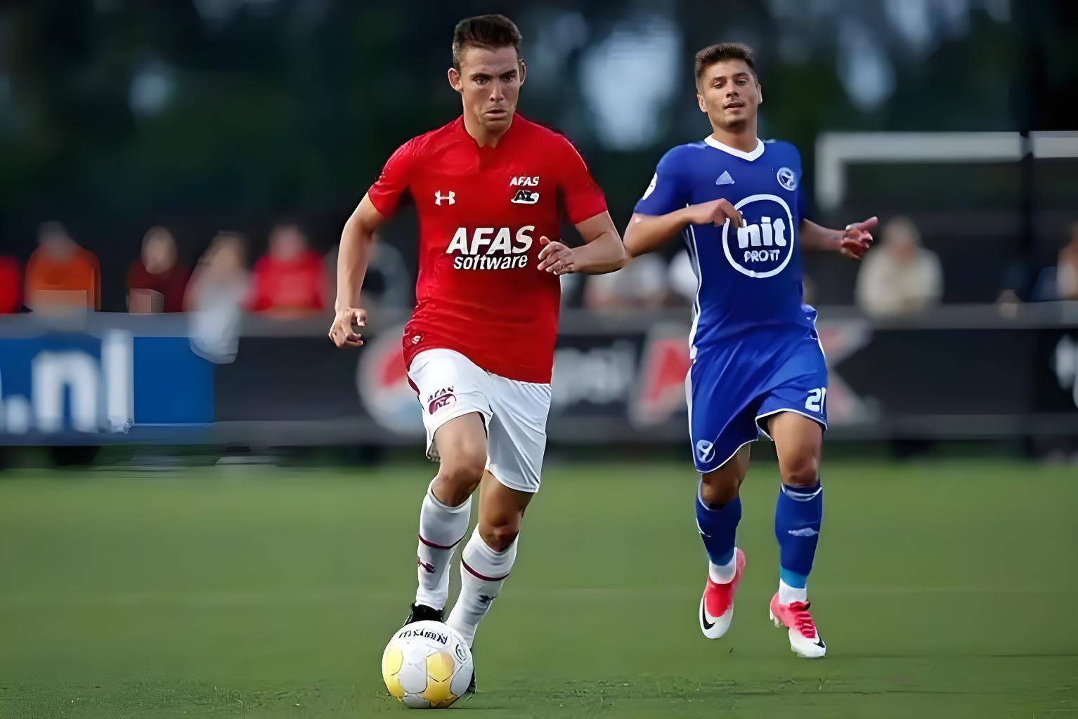 包含荷甲福伦丹VS阿贾克斯今日预测阿贾克斯战绩更加出色的词条