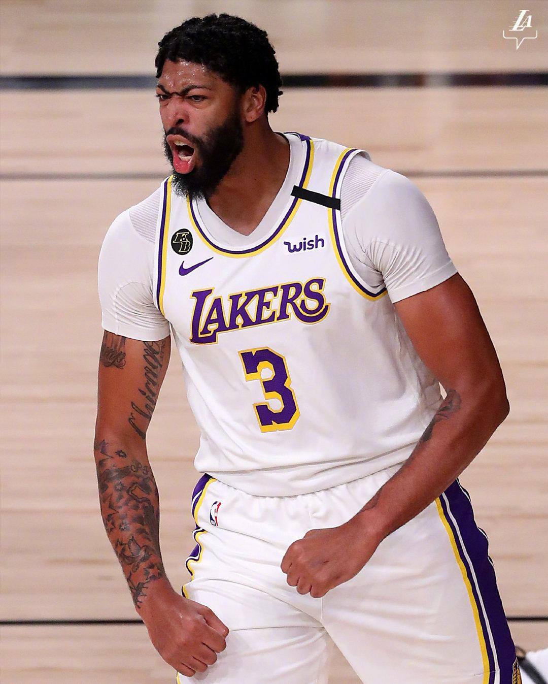 图片报：戴维斯已恢复跑步训练预计11月复出的简单介绍