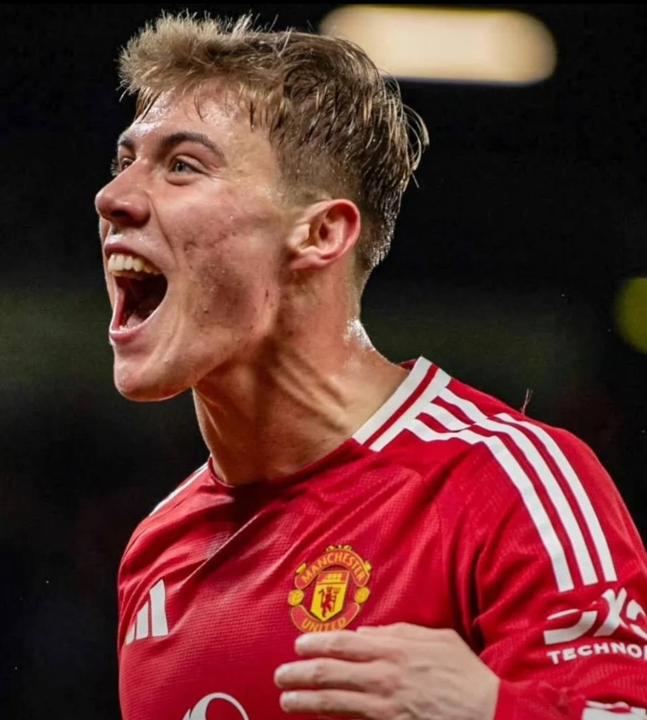 都灵接近签下那不勒斯前锋小西蒙尼交易进入最后阶段的简单介绍 第2张 都灵接近签下那不勒斯前锋小西蒙尼交易进入最后阶段的简单介绍 第2张