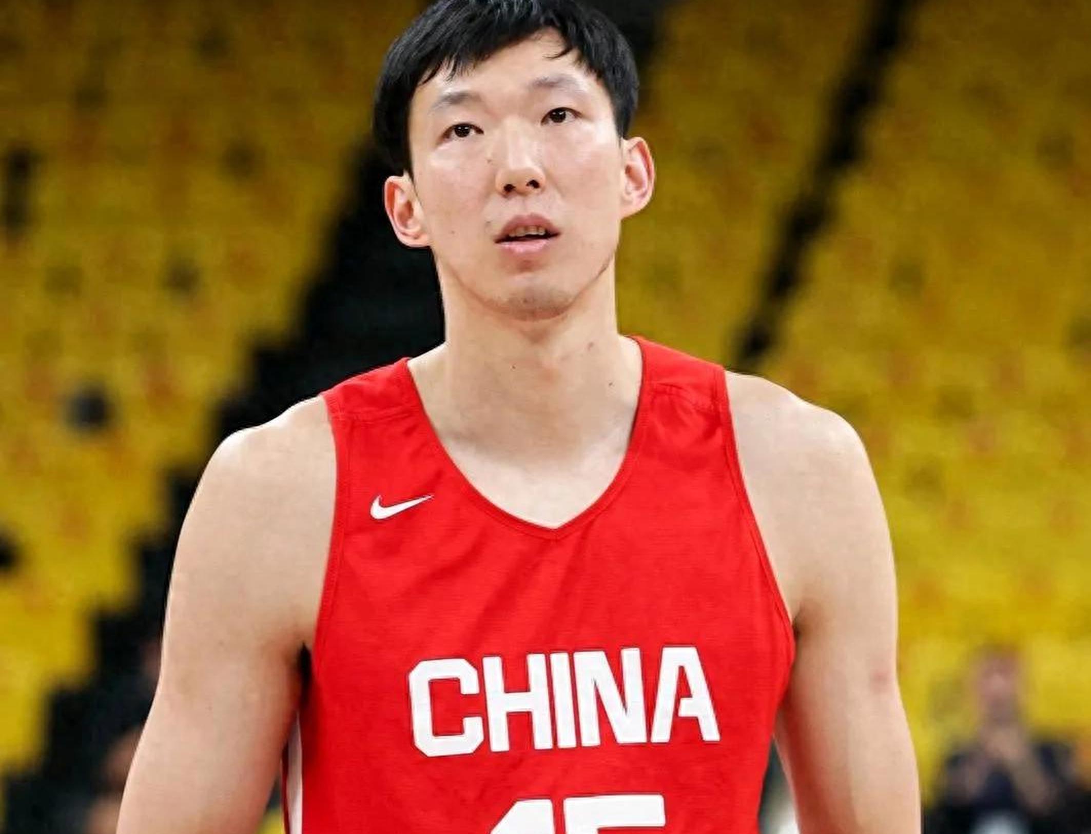 周琦因伤退出男篮集训将赴美康复治疗  第1张