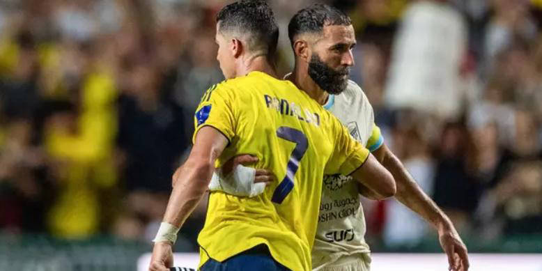 本泽马当选沙特联赛最佳球员29场比赛打进21球