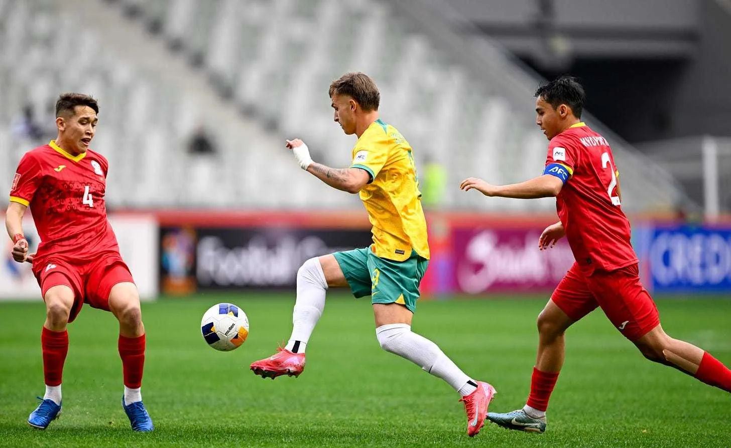 世俱杯亚洲4支球队均不胜首轮战绩仅1平3负的简单介绍