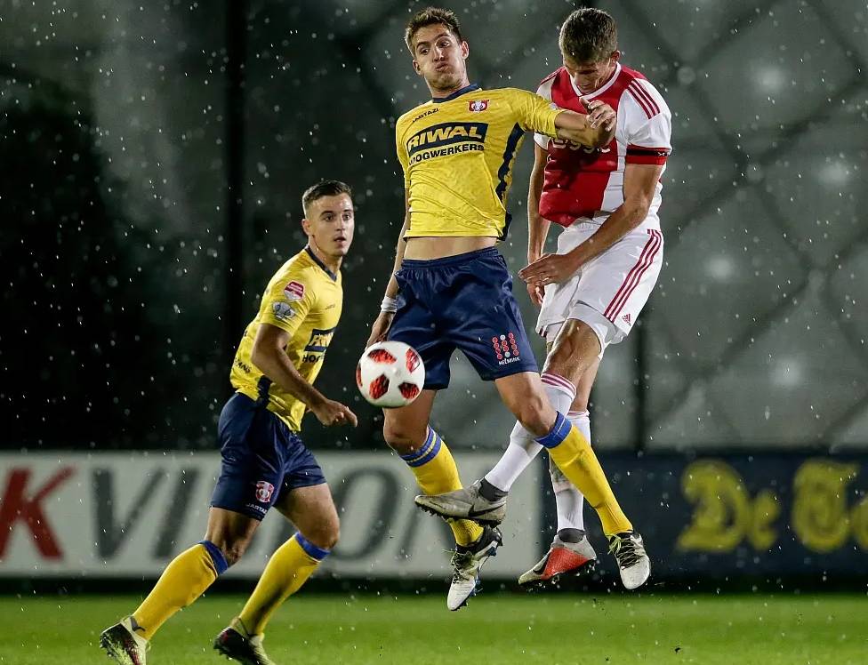 荷乙奥斯VS多德勒支比分预测多德勒支新赛季开局表现更好的简单介绍  第2张