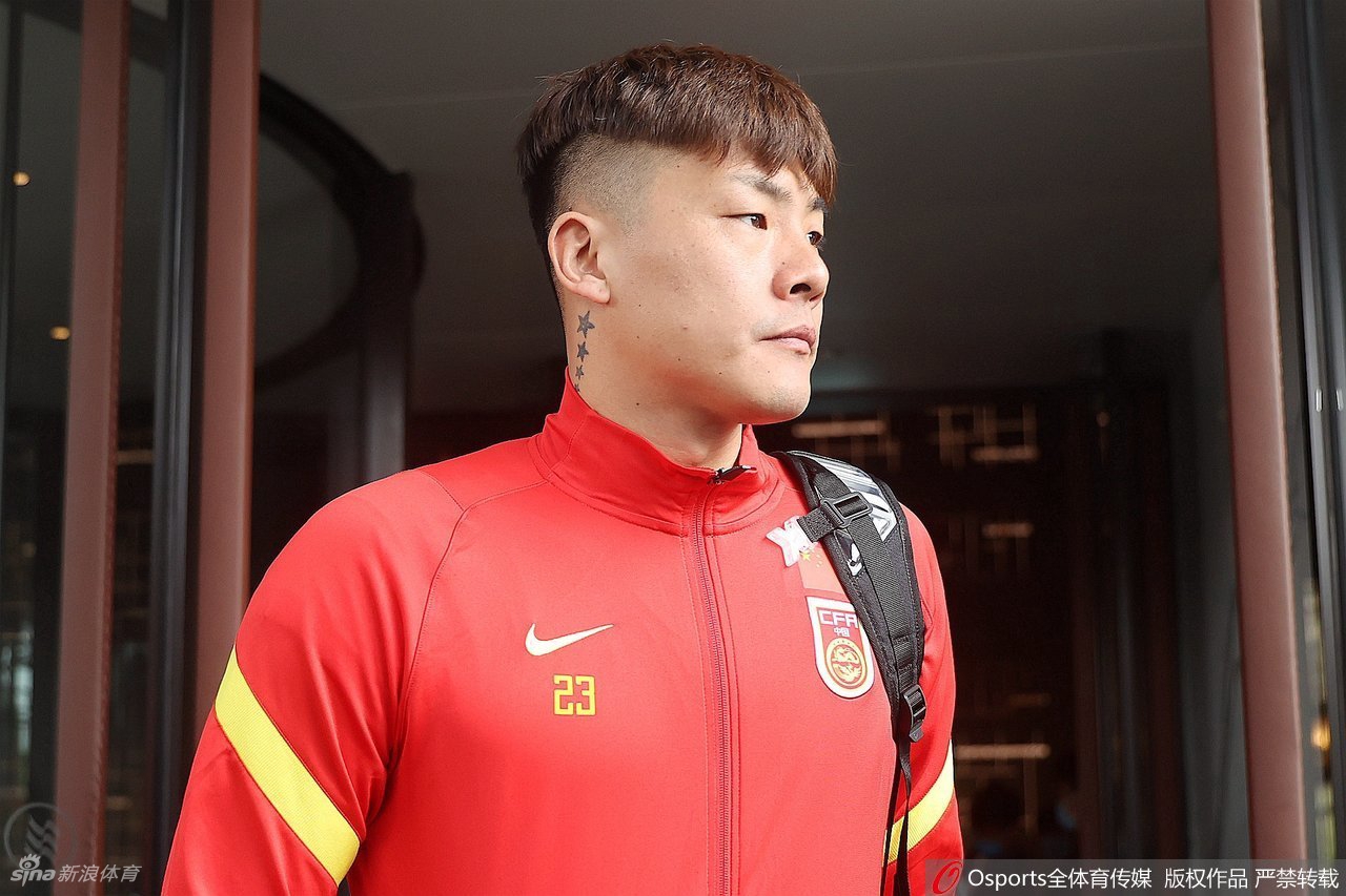 关于曝阿兰近期回青岛参加热身赛还将参加退役仪式的信息