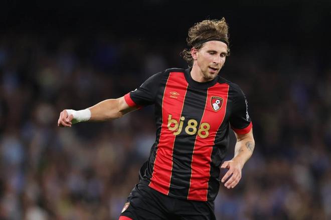 热刺有意扎巴尔尼球队计划进一步提升后防实力的简单介绍  第1张