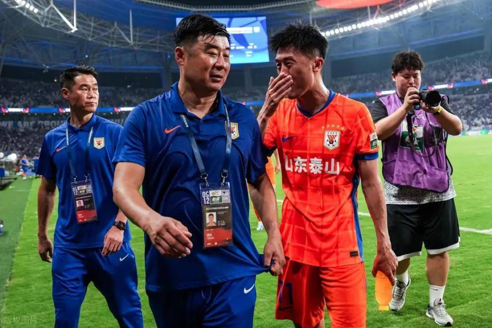 韩鹏带队泰山队成绩单一览韩鹏执教数据亮眼的简单介绍