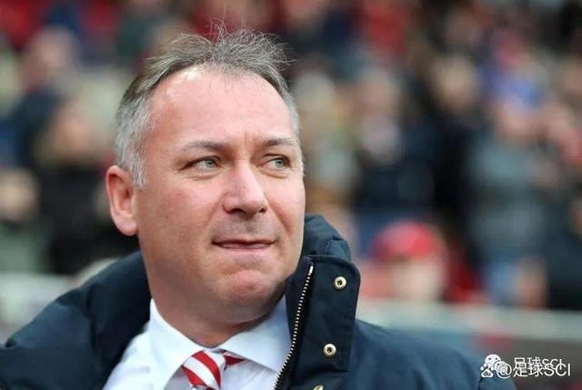 关于桑德兰升至积分榜第二名黑猫新赛季表现出色的信息  第1张