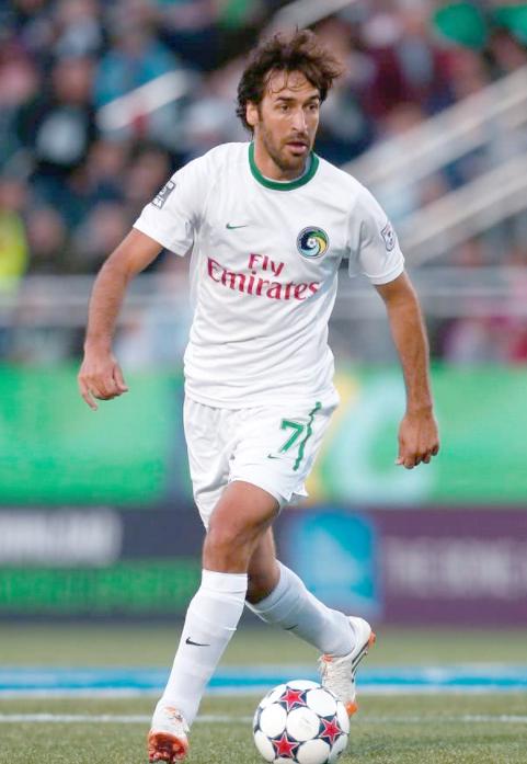 包含劳尔希望未来重返皇马不排除再有机会的词条