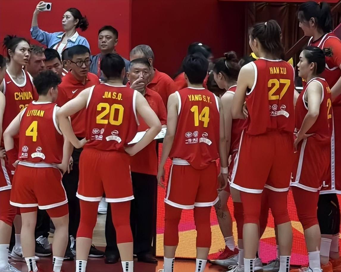 包含女篮今晚比赛哪个台播放中国女篮再战澳大利亚女篮的词条