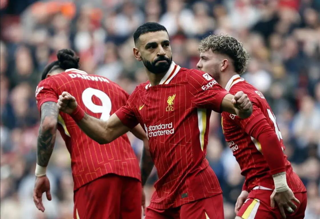 维拉并未报价费兰-托雷斯他与巴萨的合同2027年到期的简单介绍  第2张