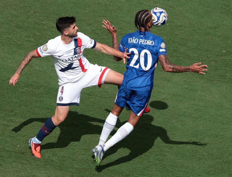 世俱杯切尔西3-0巴黎圣日耳曼蓝军夺冠的简单介绍  第2张