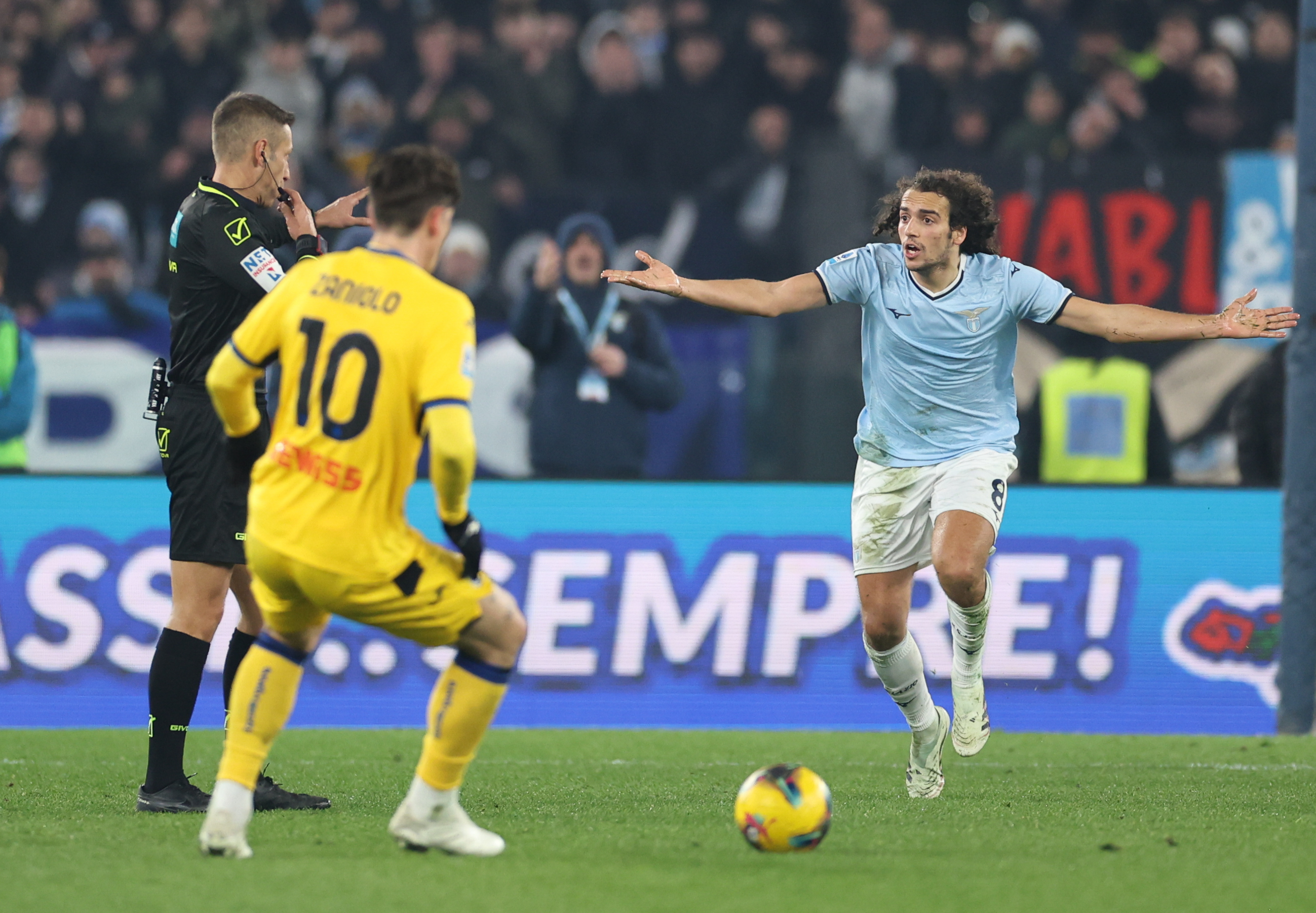 意甲最终排名那不勒斯赢得冠军、亚特兰大与尤文图斯进入欧冠的简单介绍  第1张