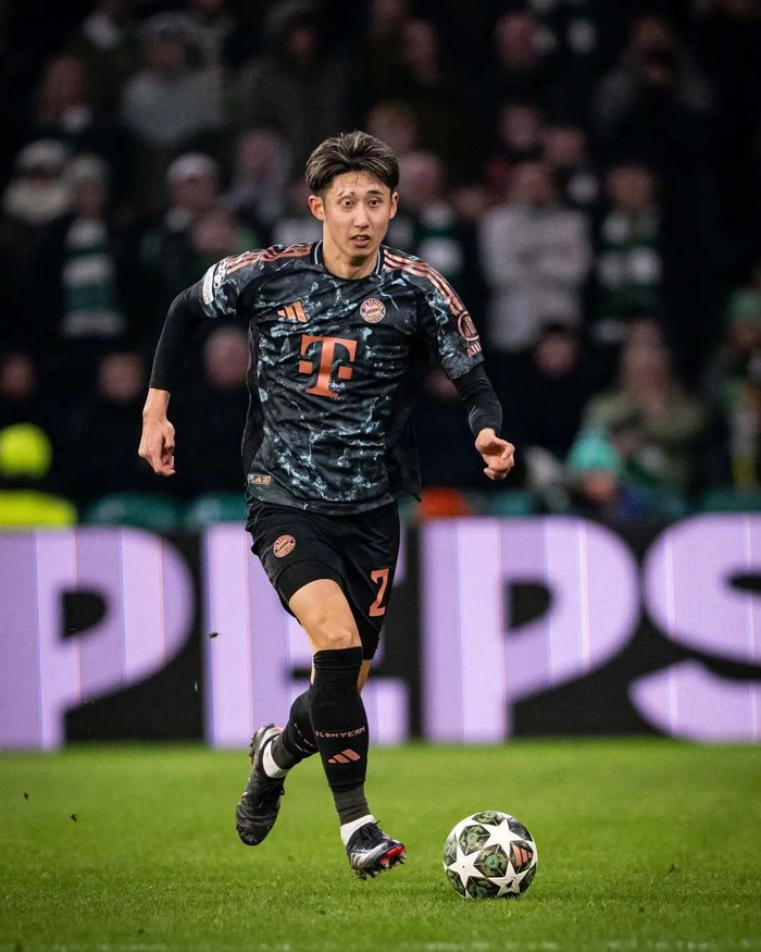 包含曝拜仁将因戴维斯受伤获赔最高可获得750万欧的词条  第2张