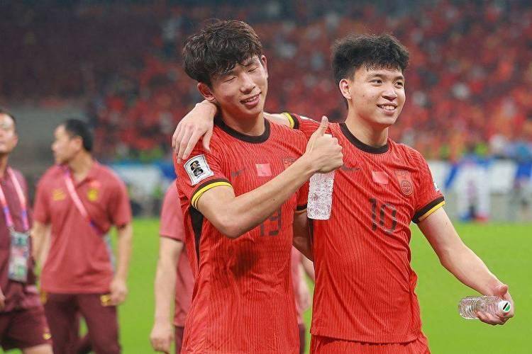 关于U22国足公布U23亚预赛集训名单王钰栋领衔的信息