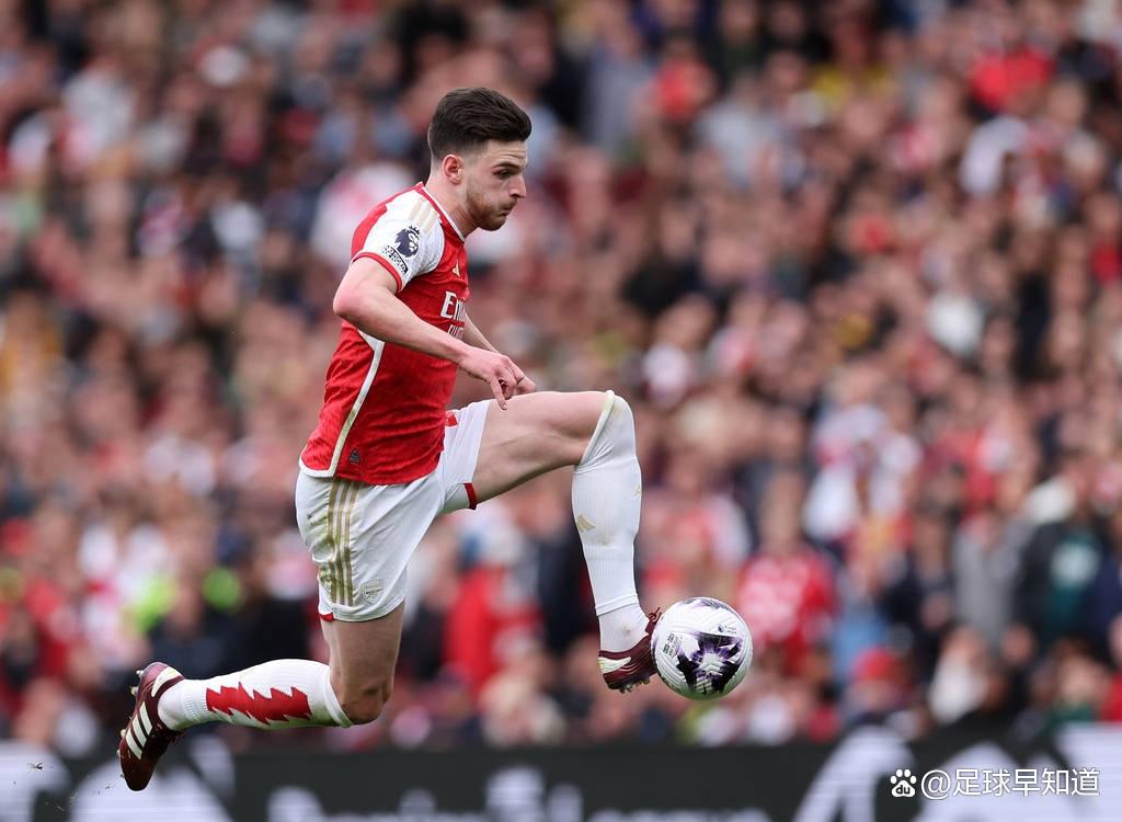 包含哈弗茨膝盖受伤球队锋线需要调整的词条