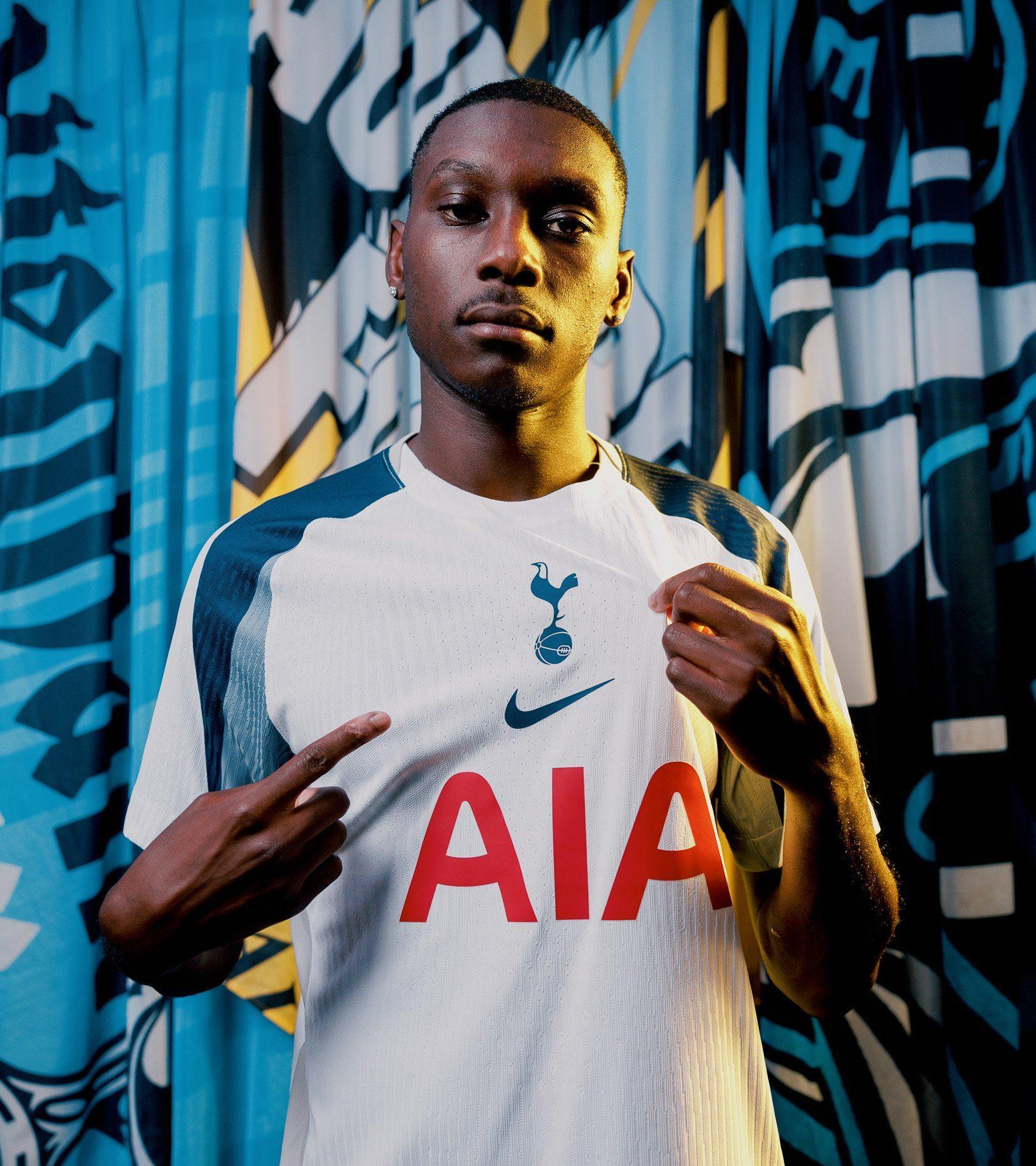 包含热刺探索引进穆阿尼机会希望获得球员意愿的词条