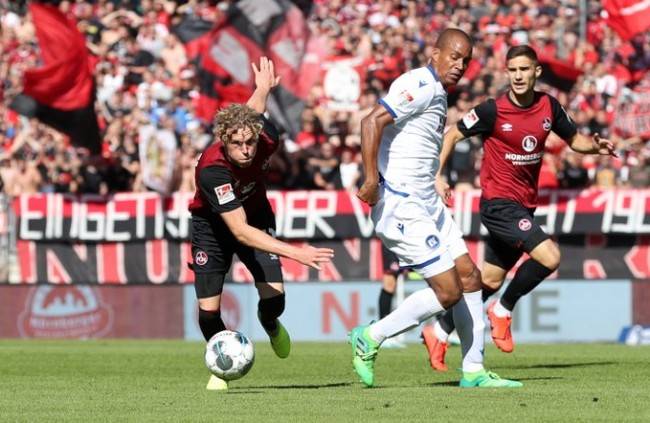 包含德国杯海登海姆VS汉堡前瞻汉堡异地作战能力一般的词条